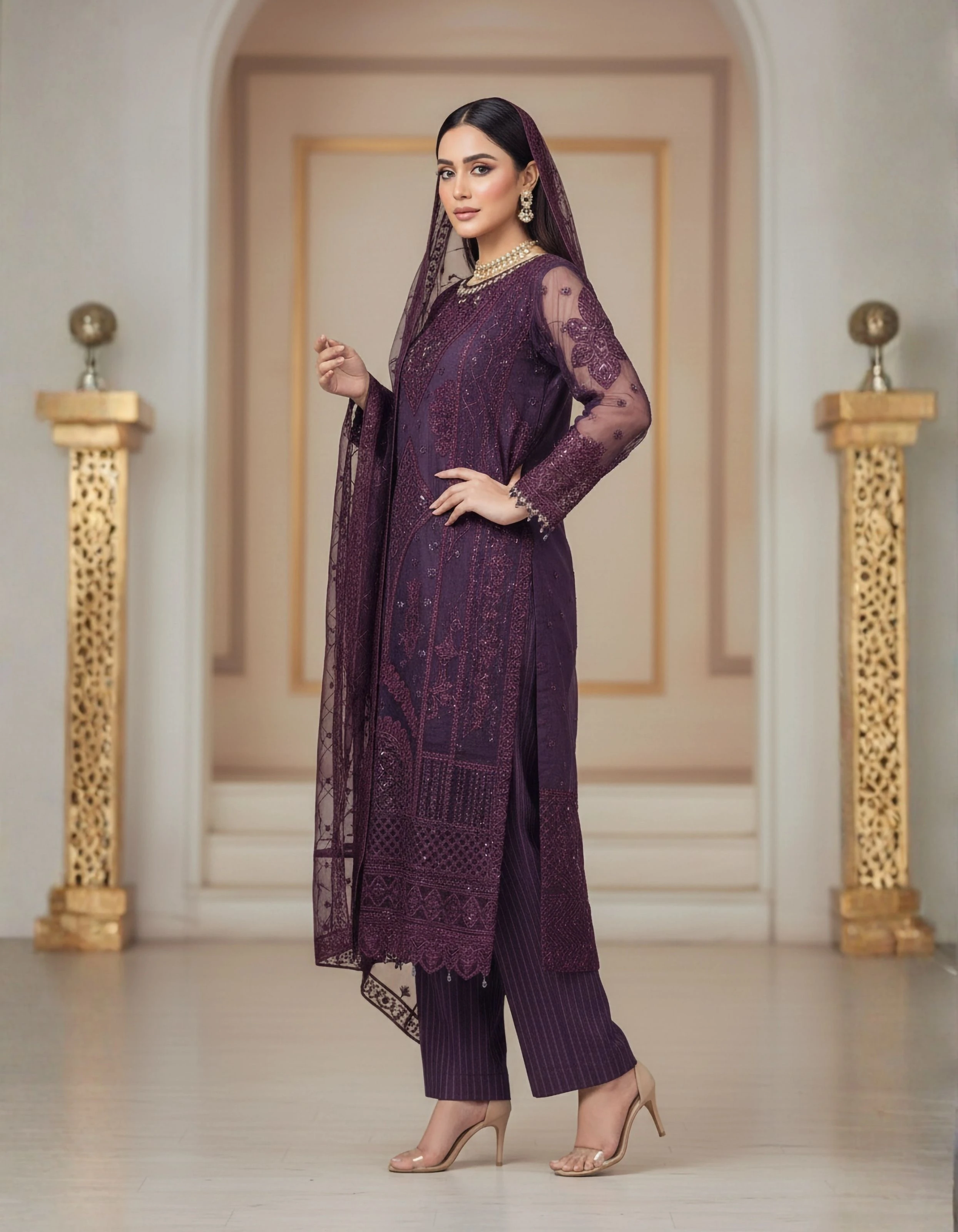 ZS SIGNATURE PLUM ORGANZA Hover