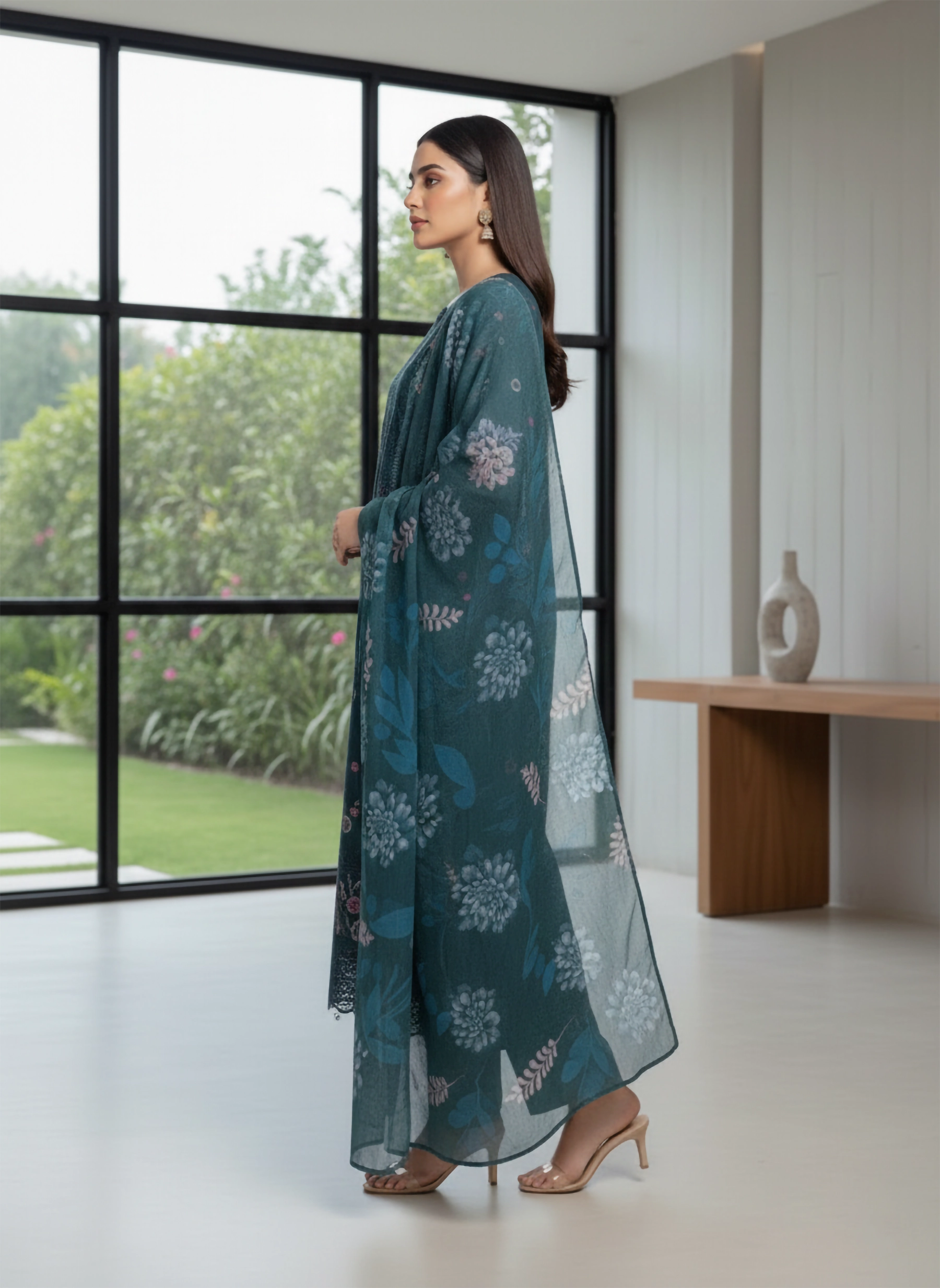 ZS SIGNATURE FLORA - Alternate View